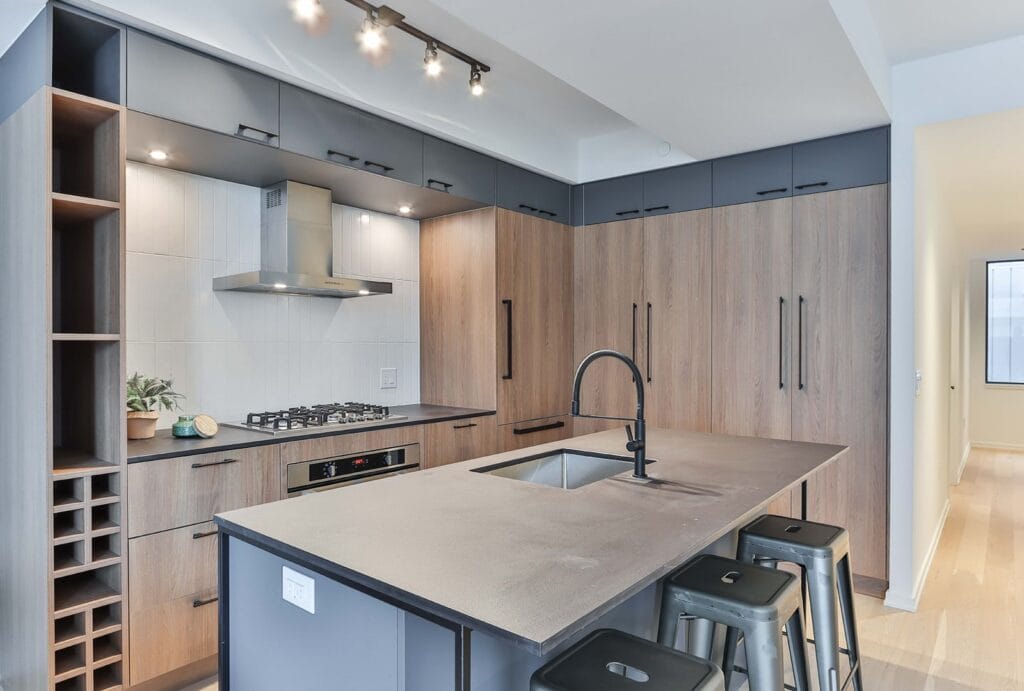 61dbe82d6c7311bb1e8e1a53 Thumbnail 4 popular kitchen style min