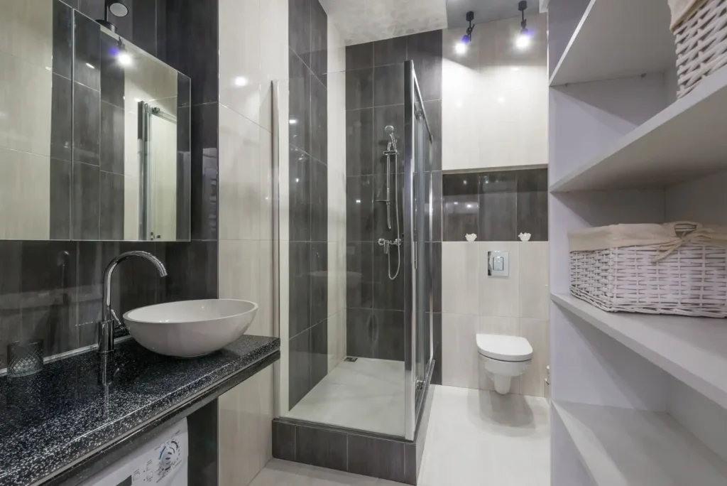 Best Bathroom Remodel Ideas for Small Spaces: Layout, Storage, and Style