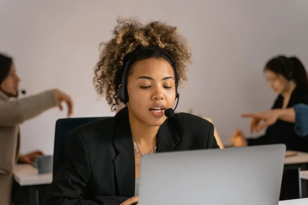 Custom home builder customer support and communication tools