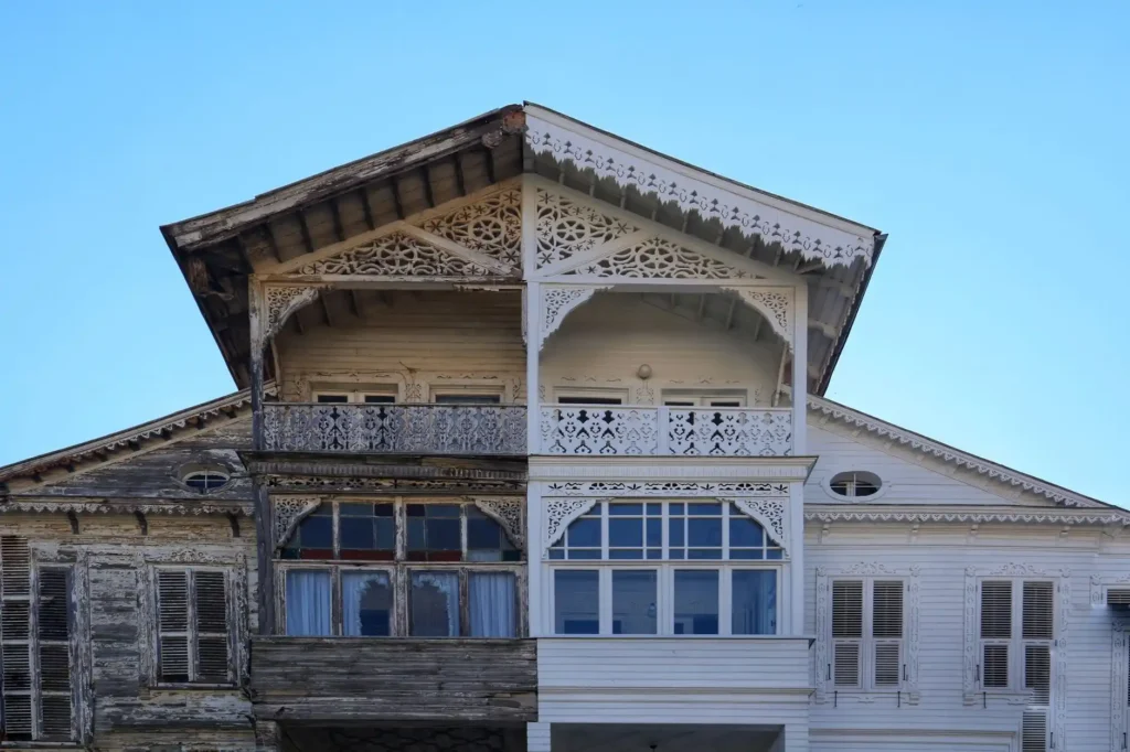 Old House Renovation: How to Modernize an Older Home Without Losing Its Character