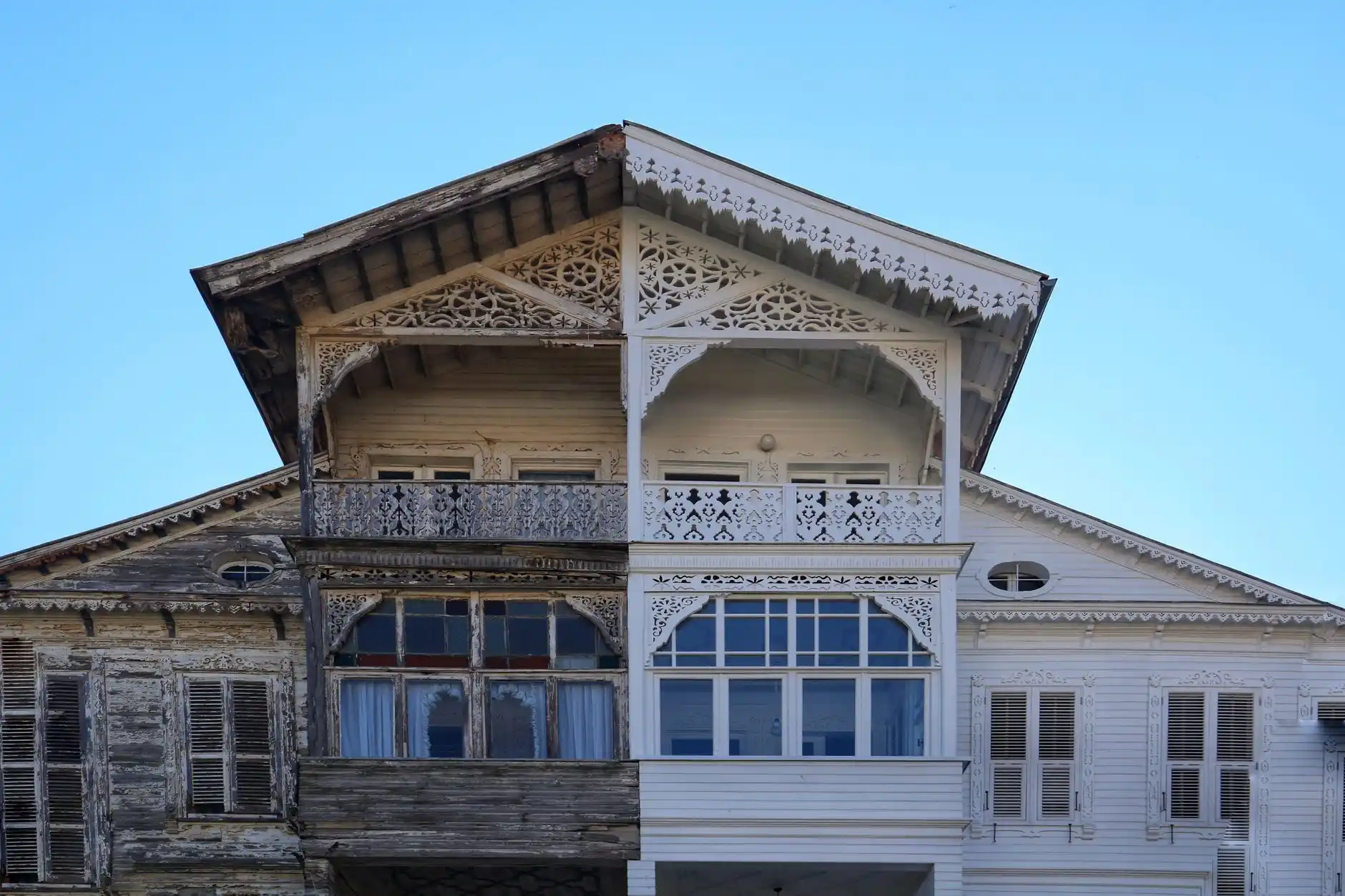 Old House Renovation: How to Modernize an Older Home Without Losing Its Character