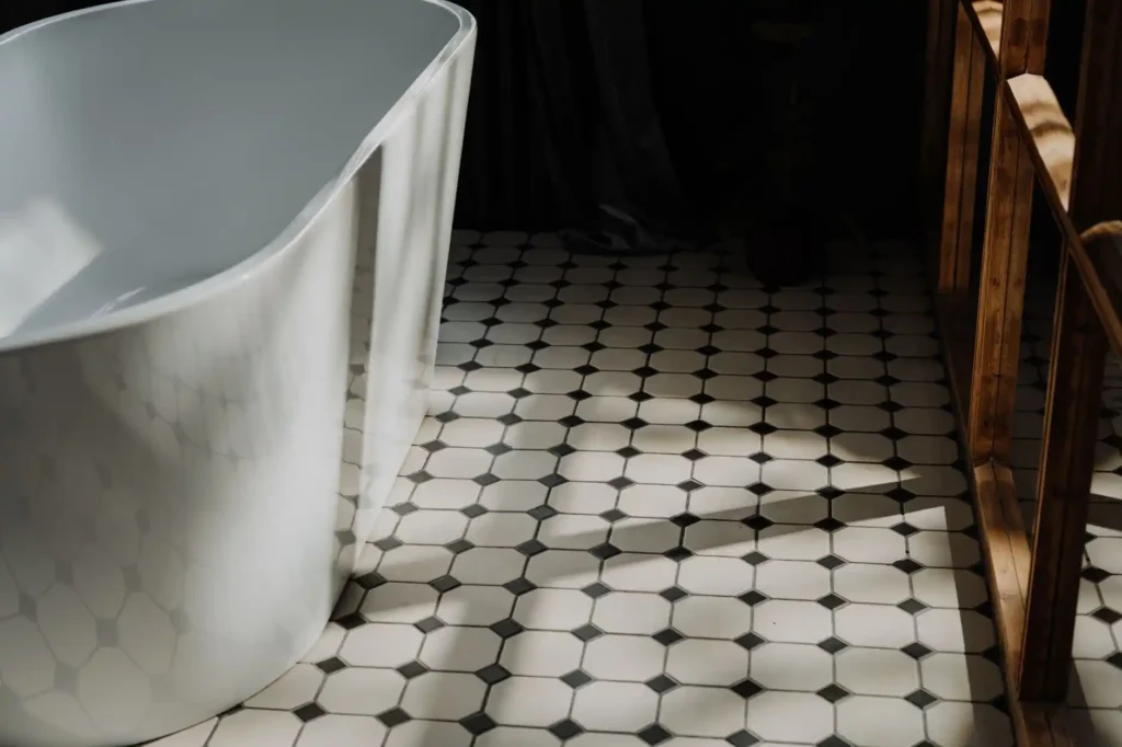 Popular Tile Patterns for Bathroom Remodels: Classic Layouts and New Favorites