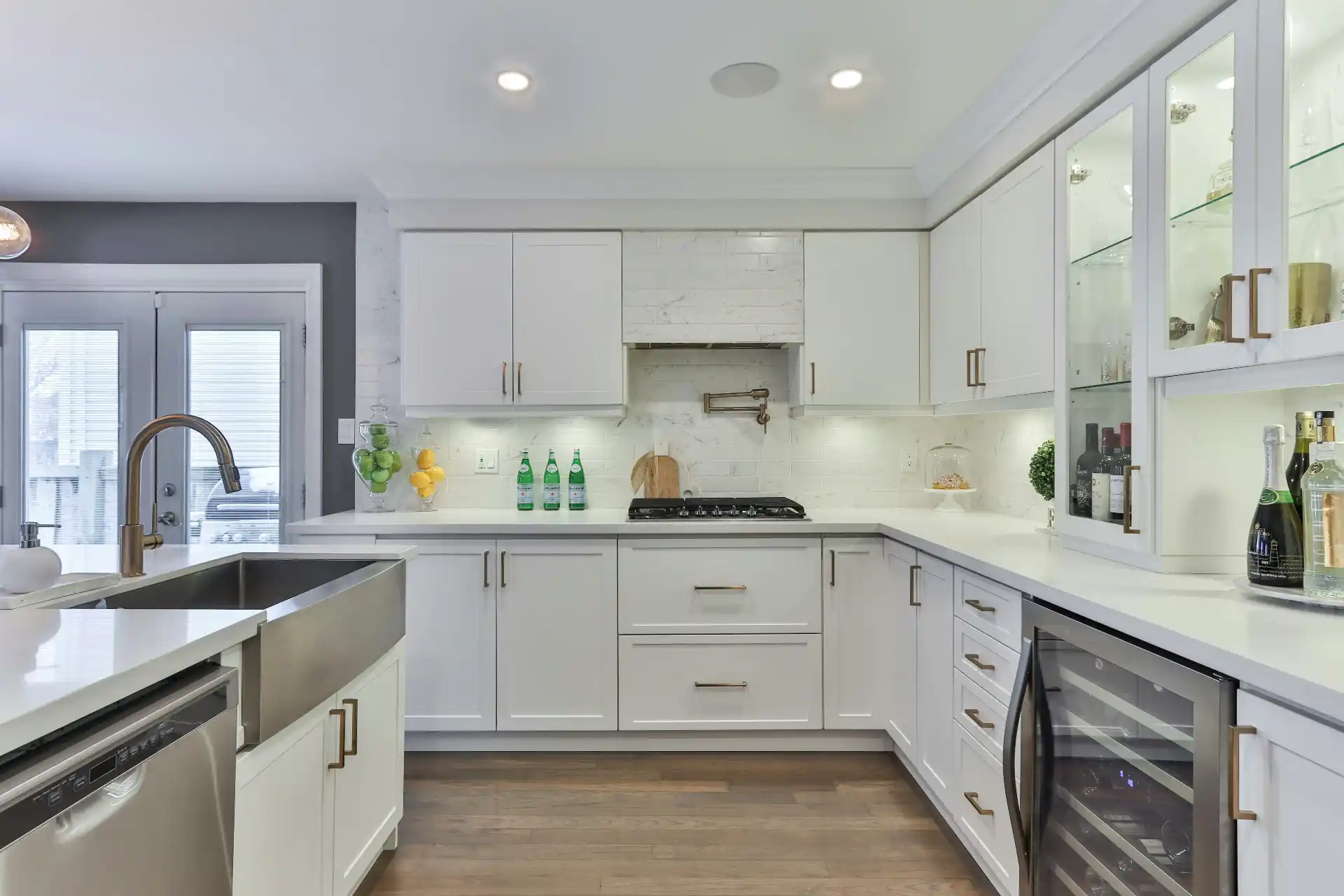 Kitchen Cabinet Refacing vs Replacement: Which Makes More Sense?