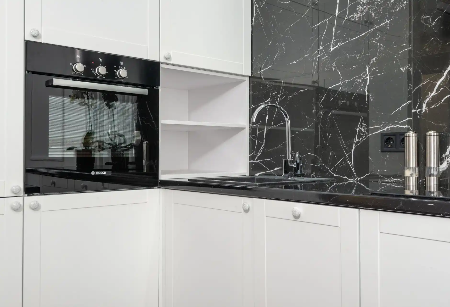 Kitchen Remodel Without Moving Plumbing: How Much Can You Save?