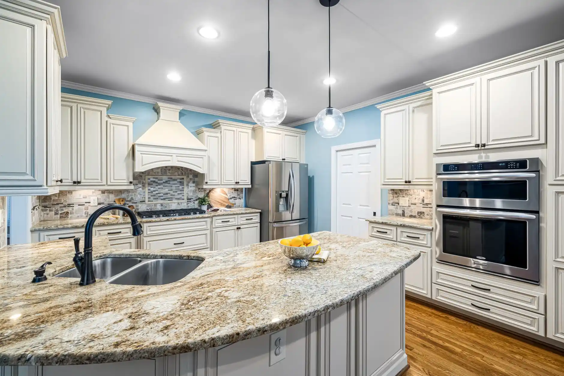 stock vs semi custom vs custom cabinets
