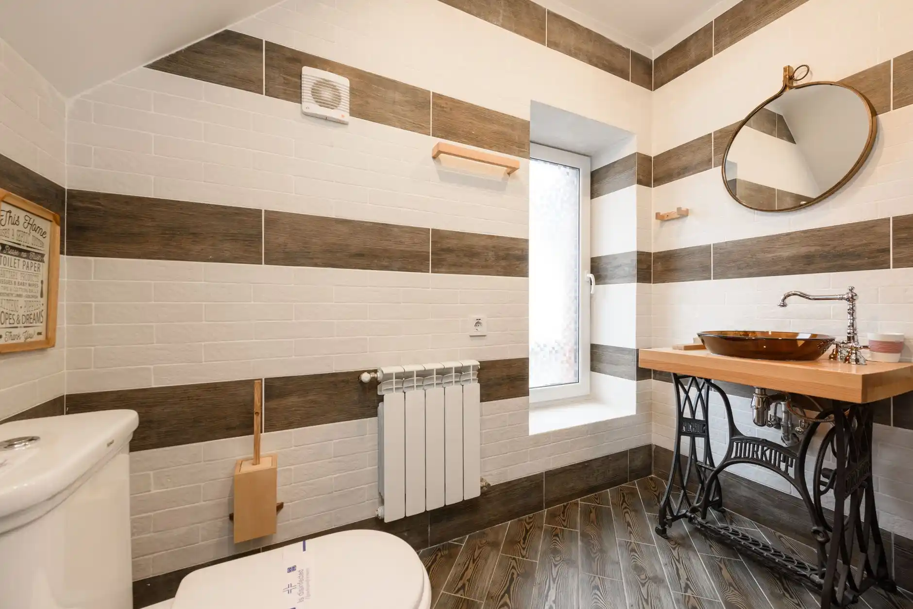 Bathroom Ventilation Guide: What Size Exhaust Fan Do You Actually Need?